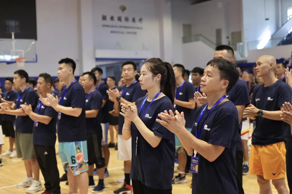 青少年篮球运动员体能训练特征包括_1